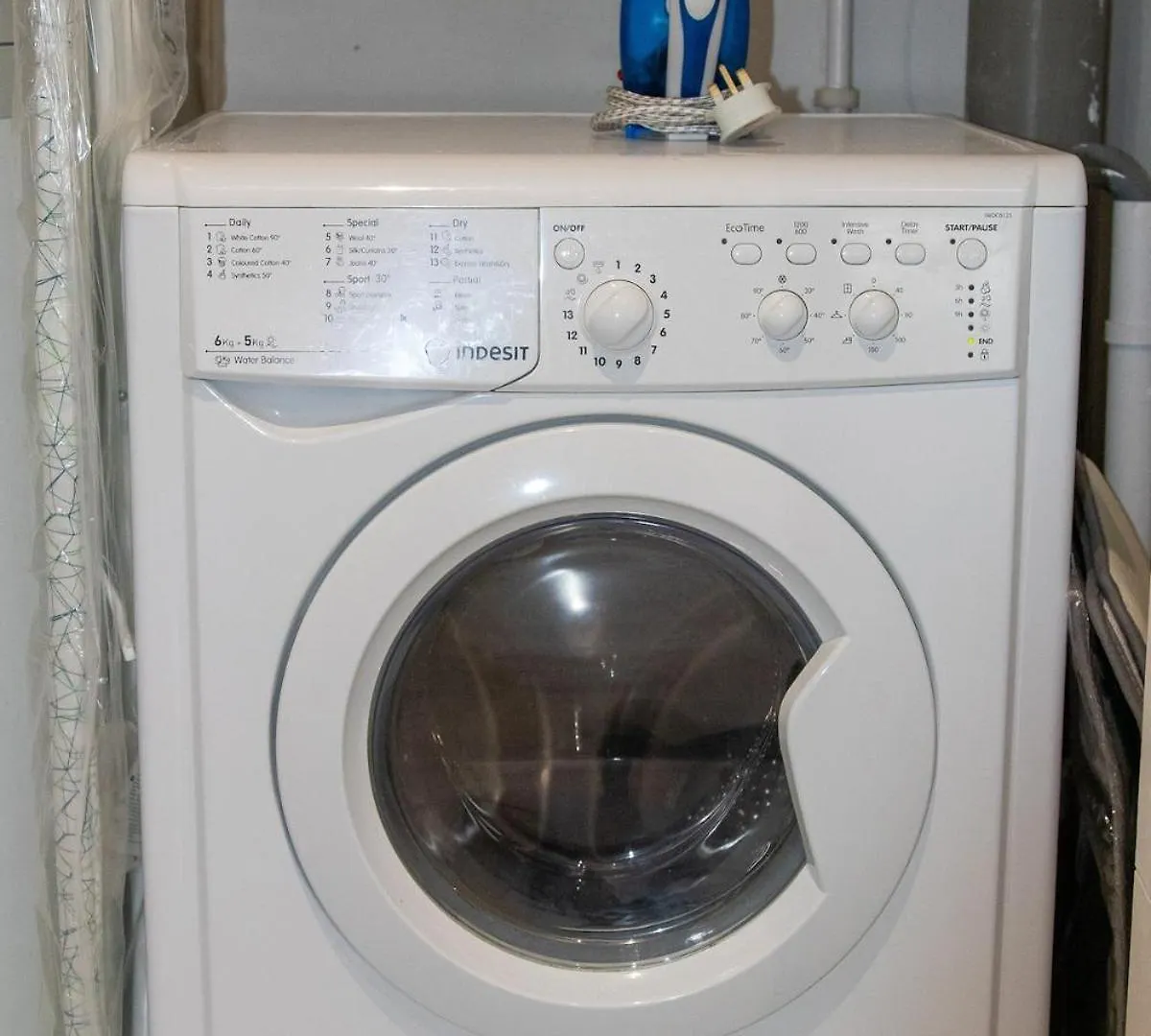 Luxury 1BR Flat Near Heathrow Apartment Harmondsworth
