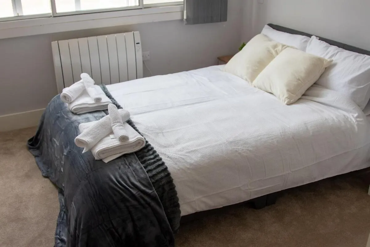 Luxury 1BR Flat Near Heathrow Apartment Harmondsworth 0*,  United Kingdom
