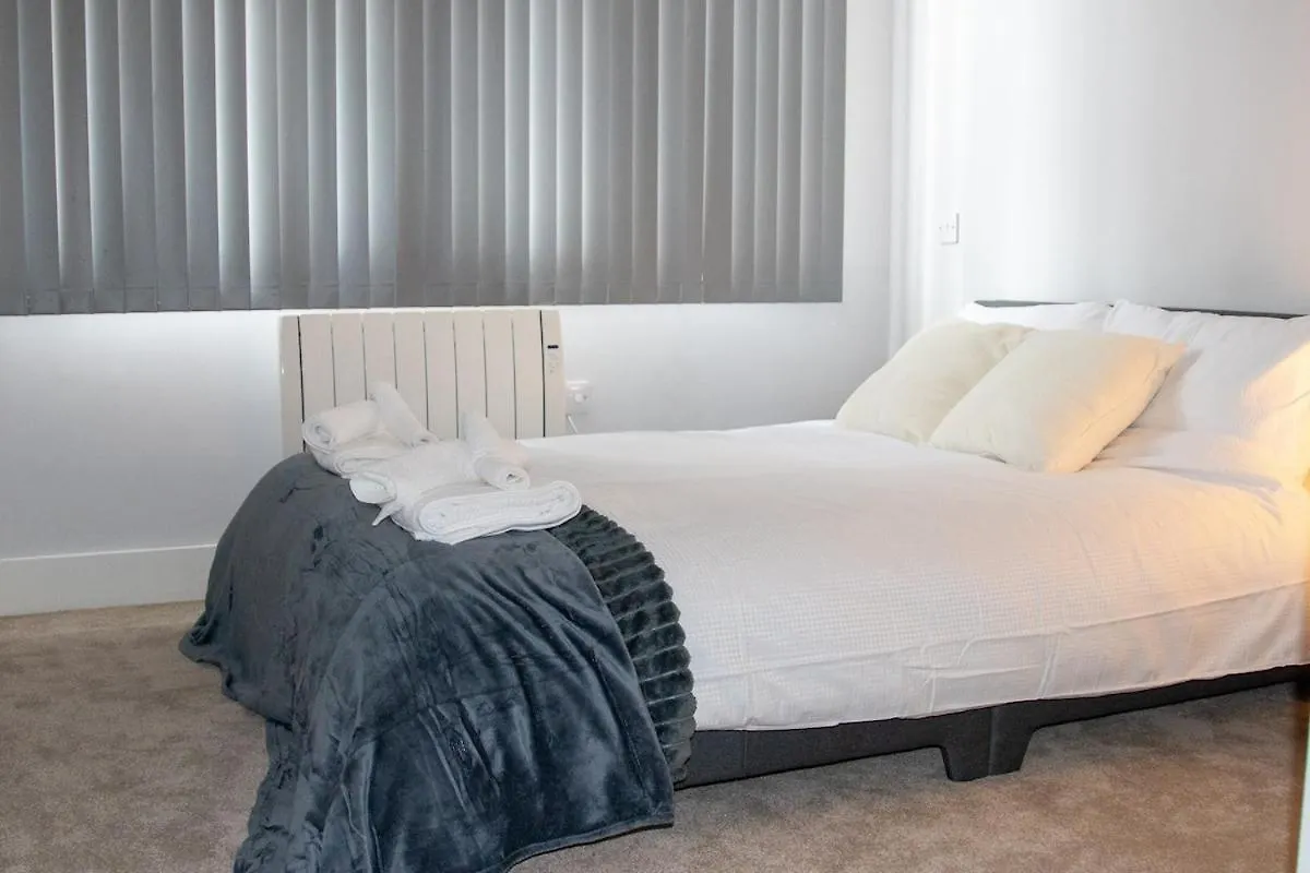 Apartmán Luxury 1BR Flat Near Heathrow Harmondsworth 0*,  Velká Británie