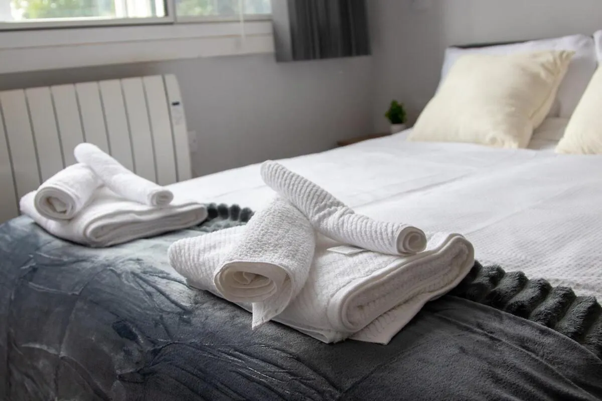 Apartmán Luxury 1BR Flat Near Heathrow Harmondsworth 0*,