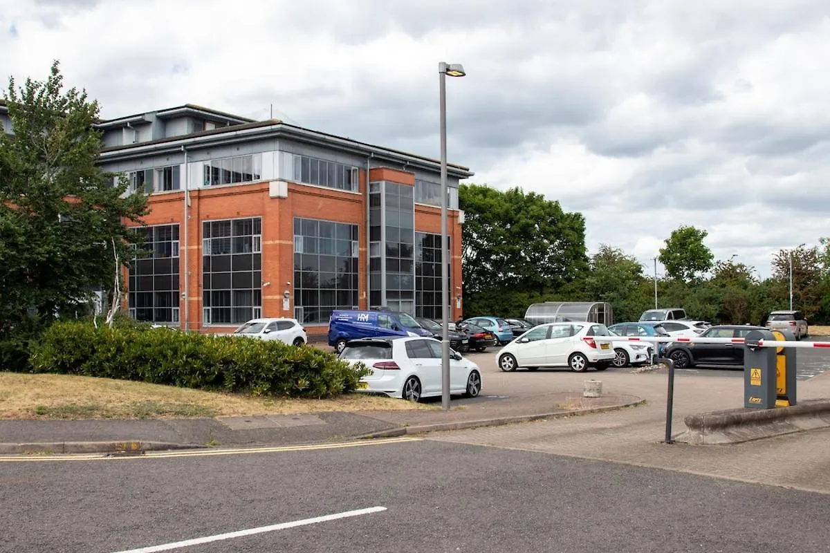 Apartmán Luxury 1BR Flat Near Heathrow Harmondsworth